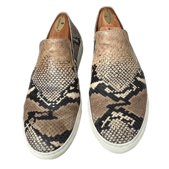 Aquatalia Women's Orilla Size 9 Sneakers Snake Embossed Leather Slip On - Picture 4 of 14